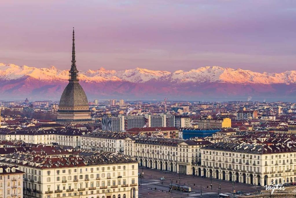 Apartamento Il Balcone Su Torino - Moderno Con Vista Superga Exterior foto